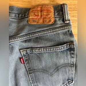 Vintage Levi’s 550 cutoff shorts No major flaws!